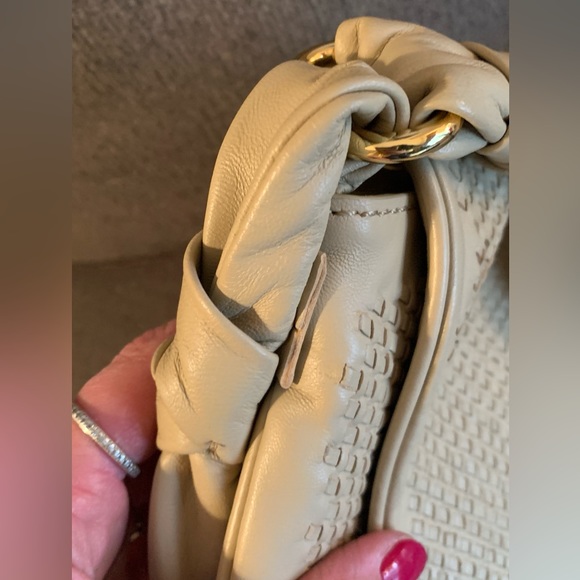 Authentic TORY BURCH Woven leather Flap shoulder bag - Picture 15 of 16